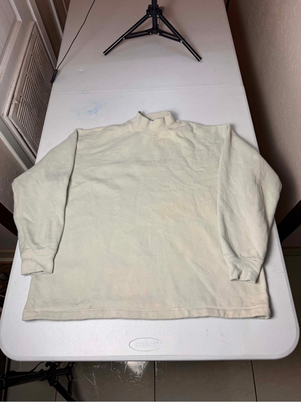 Fear Of God Essentials Crewneck
Sweatshirt XXS oversized Gray
Pull Over damage
